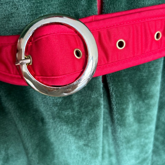 Women’s Green and Red Elf Christmas Onesie Pajama with Belt and Hood| Size Small - Picture 7 of 10